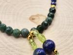Naszyjnik z zawieszką jagody | lapis lazuli, oliwin, agat, złoty hematyt